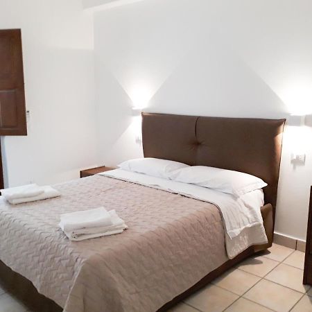 Residence Gregory Filicudi Pecorini Екстер'єр фото