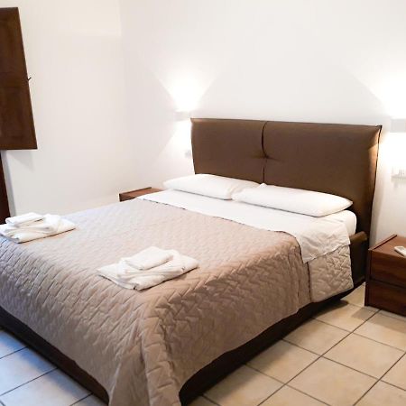Residence Gregory Filicudi Pecorini Екстер'єр фото