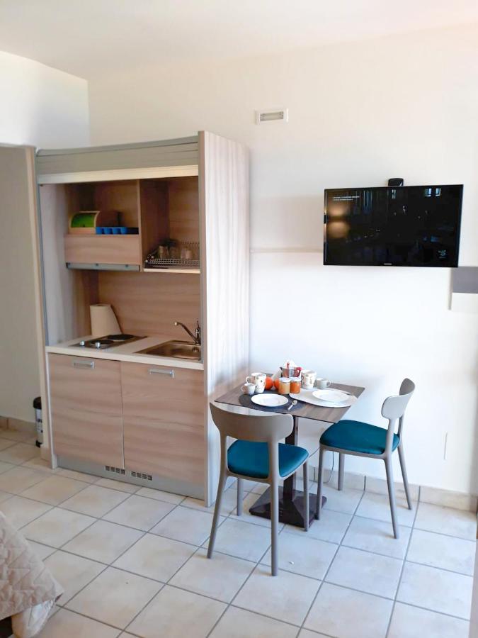 Residence Gregory Filicudi Pecorini Екстер'єр фото