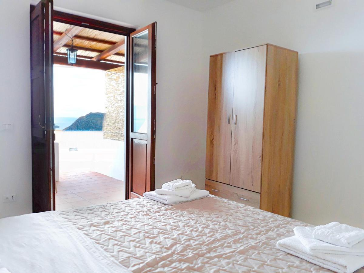 Residence Gregory Filicudi Pecorini Екстер'єр фото